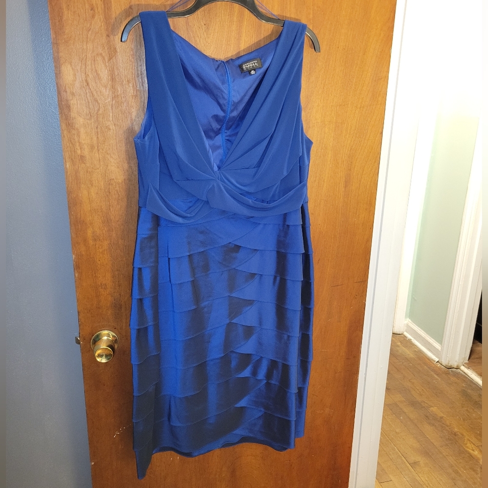 Adrianna Papell Woman 18W Royal Blue cocktail dress